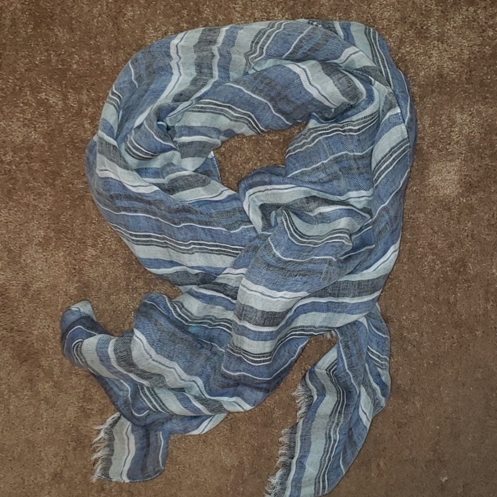 Scarf/wrap